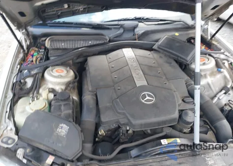 2000 Mercedes-Benz S 500 z USA, uszkodzony, nr VIN WDBNG75JXYA063137